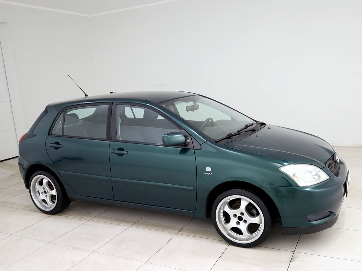 Toyota Corolla Comfort 1.4 71 kW - Photo 1