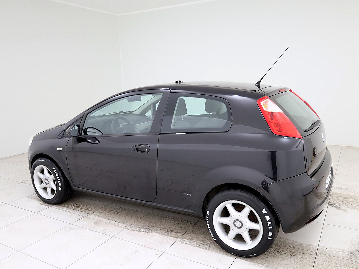 Fiat Punto Sport 1.2 48 kW - Photo 4