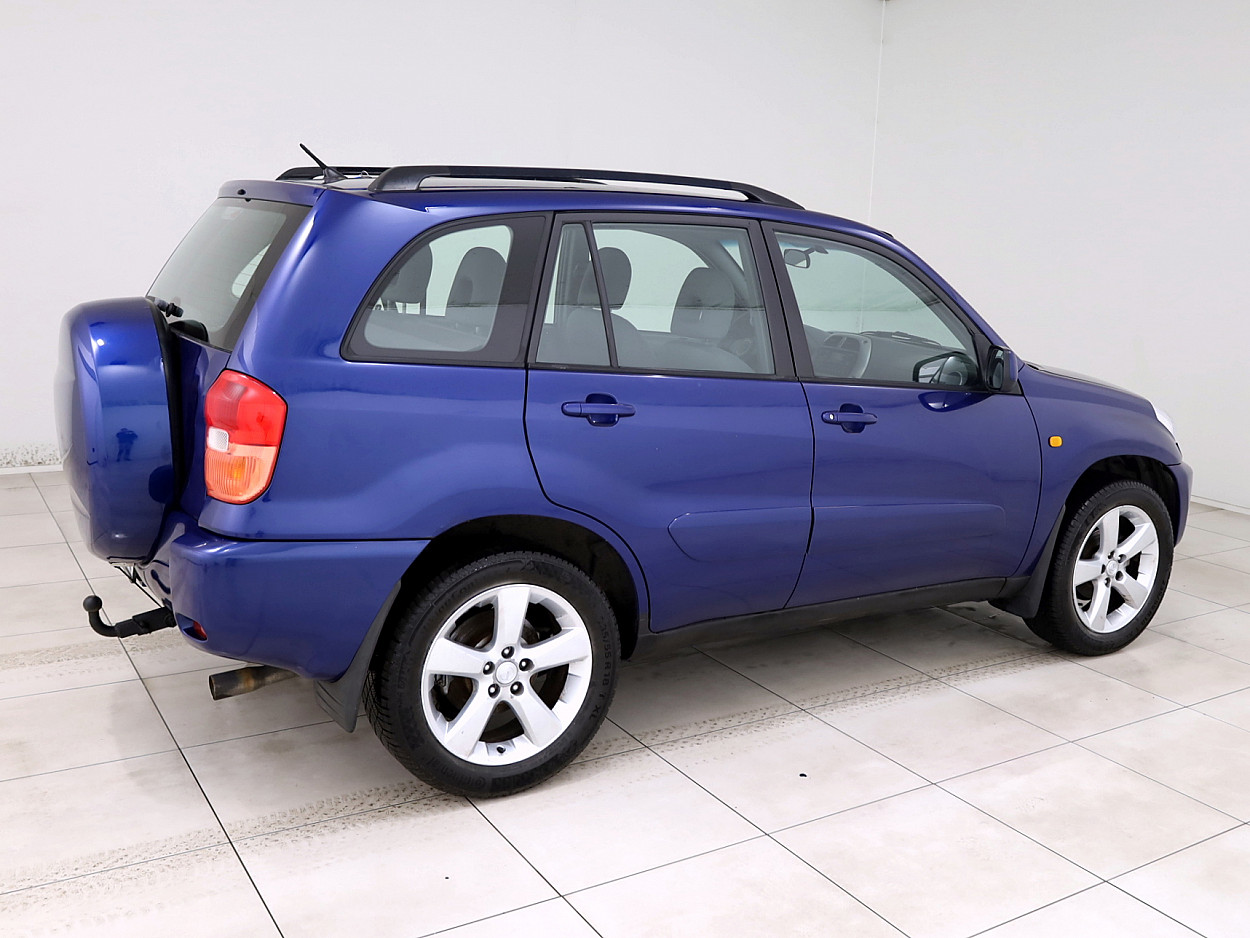 Toyota RAV4 4x4 Comfort 2.0 110 kW - Photo 3