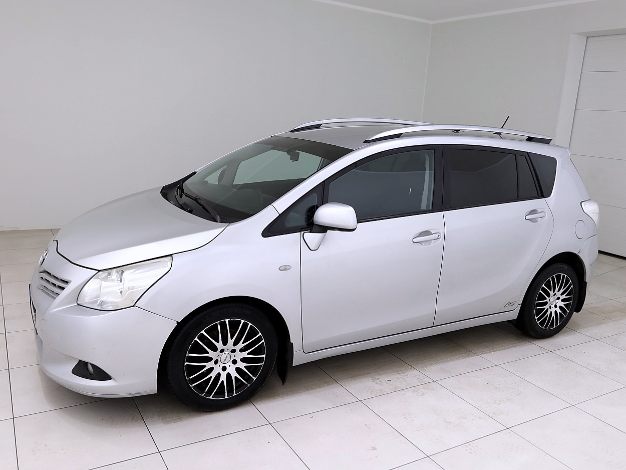 Toyota Verso Linea Sol 2.0 D-4D 93 kW - Photo 2