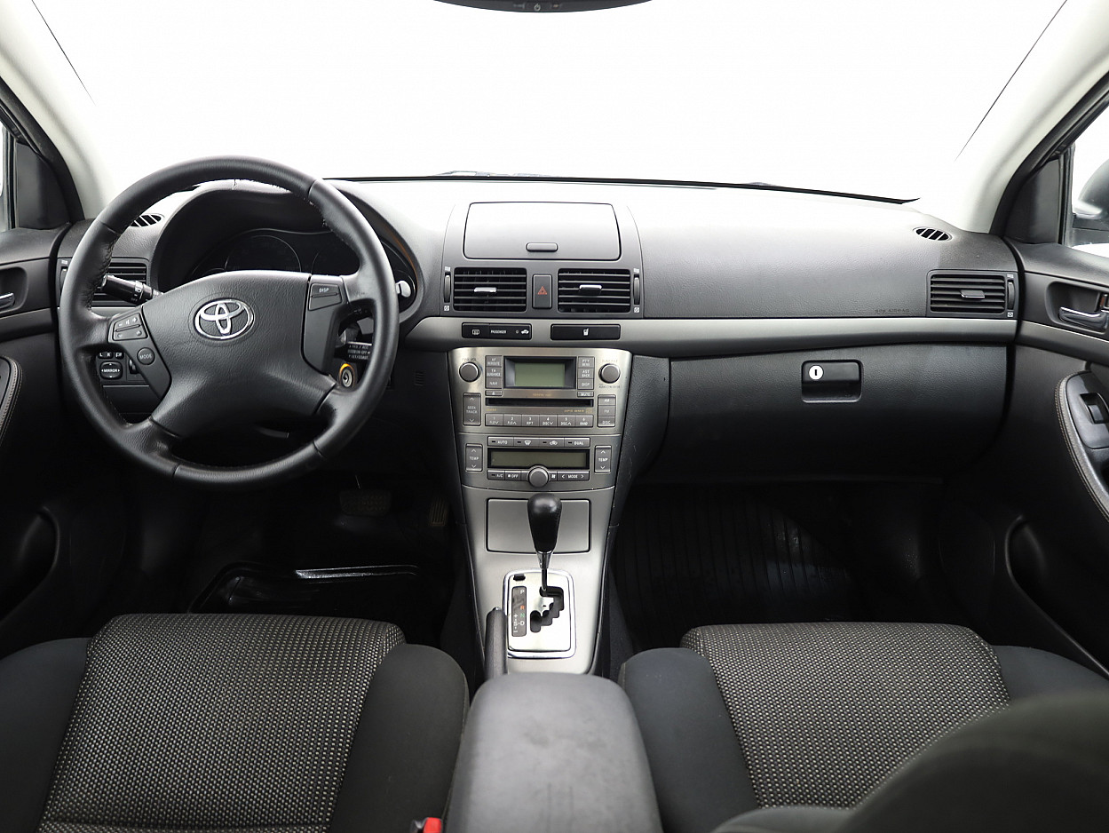 Toyota Avensis Linea Sol Facelift ATM 2.0 108 kW - Photo 5