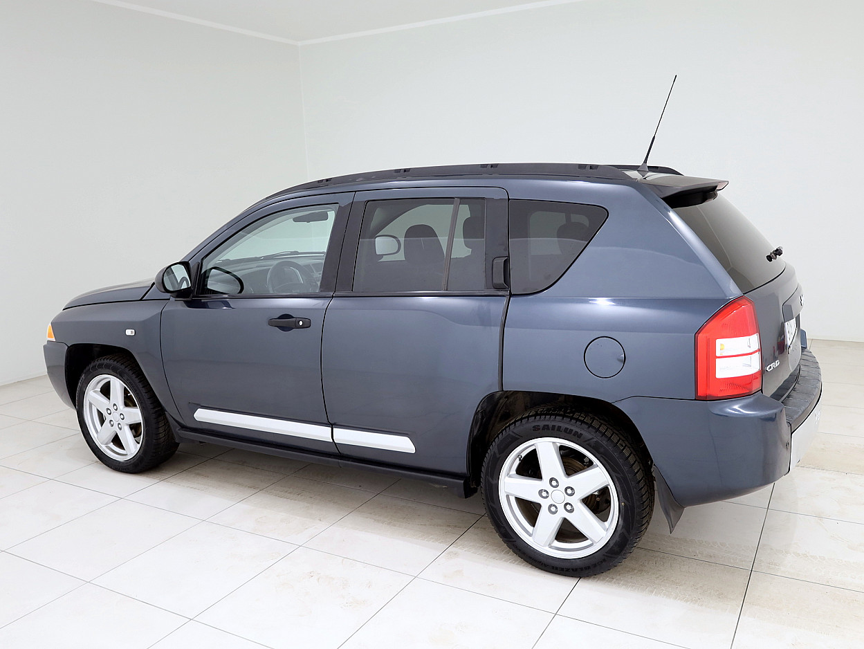 Jeep Compass Limited 4x4 2.0 CRD 103 kW - Photo 4