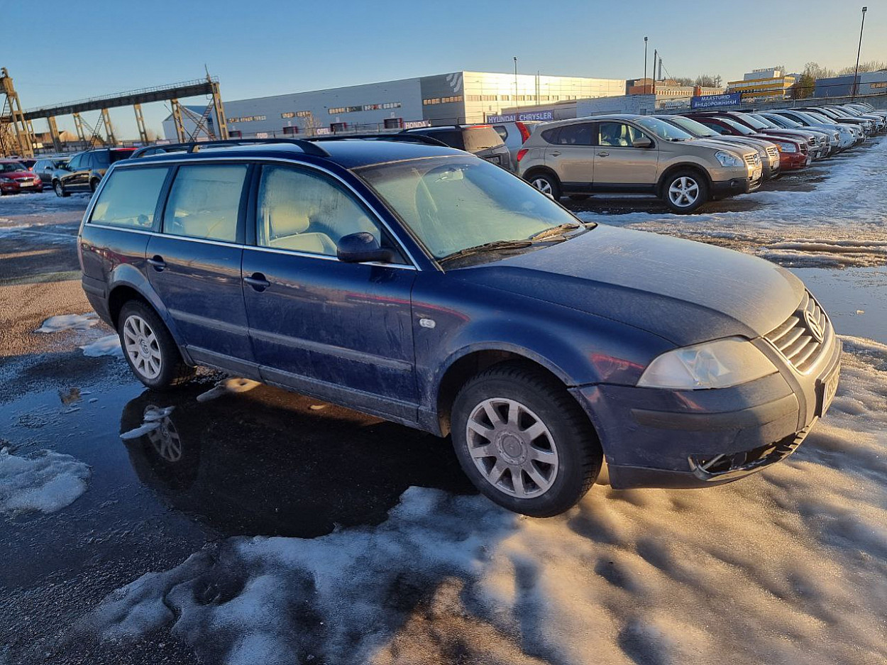 Volkswagen Passat Variant Comfortline 1.9 TDI 74 kW - Photo 1