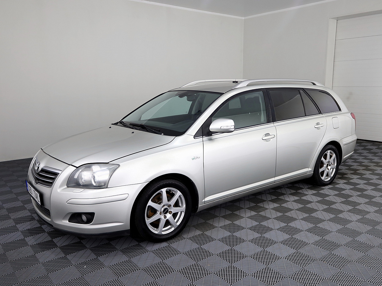 Toyota Avensis Linea Sol Facelift 2.2 D-CAT 130kW