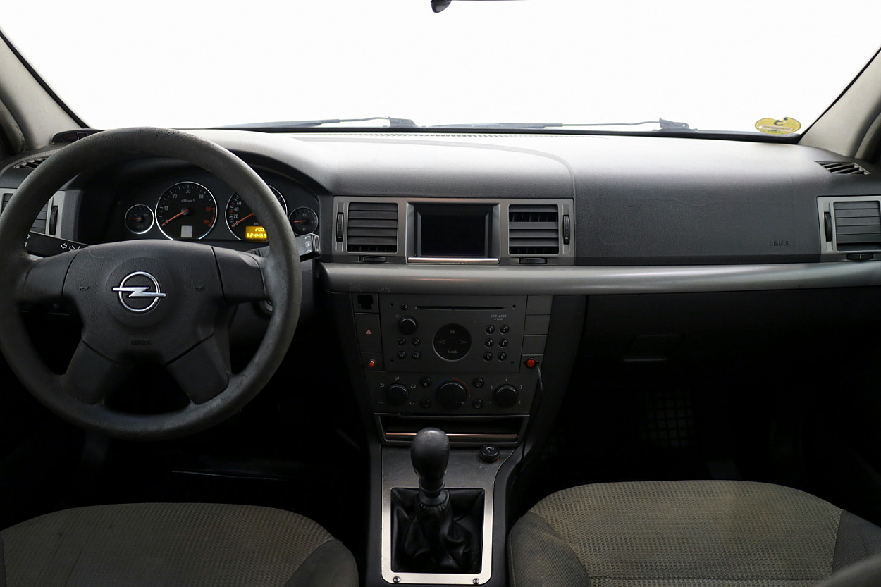 Opel Signum Comfort 2.2 CDTi 110 kW - Photo 5