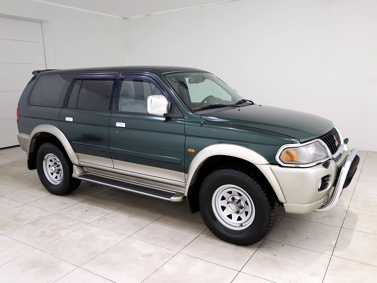 Mitsubishi Pajero Sport Luxury ATM 3.0 125 kW - Photo 1