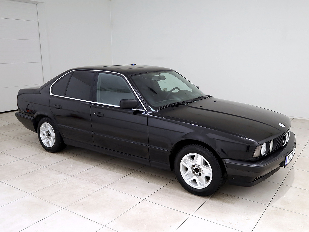 BMW 520 Executive ATM 2.0 110 kW - Photo 1