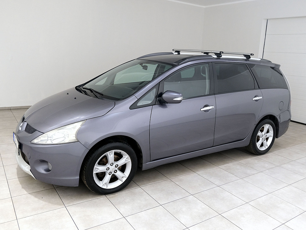 Mitsubishi Grandis Facelift 2.0 DI-D 103 kW - Photo 2