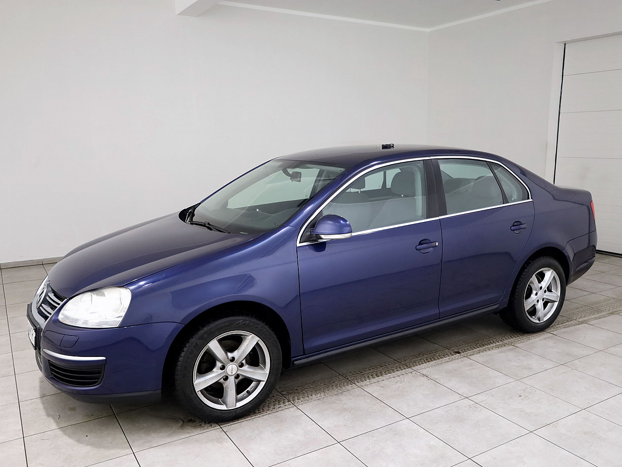 Volkswagen Jetta Comfortline 1.6 85 kW - Photo 2