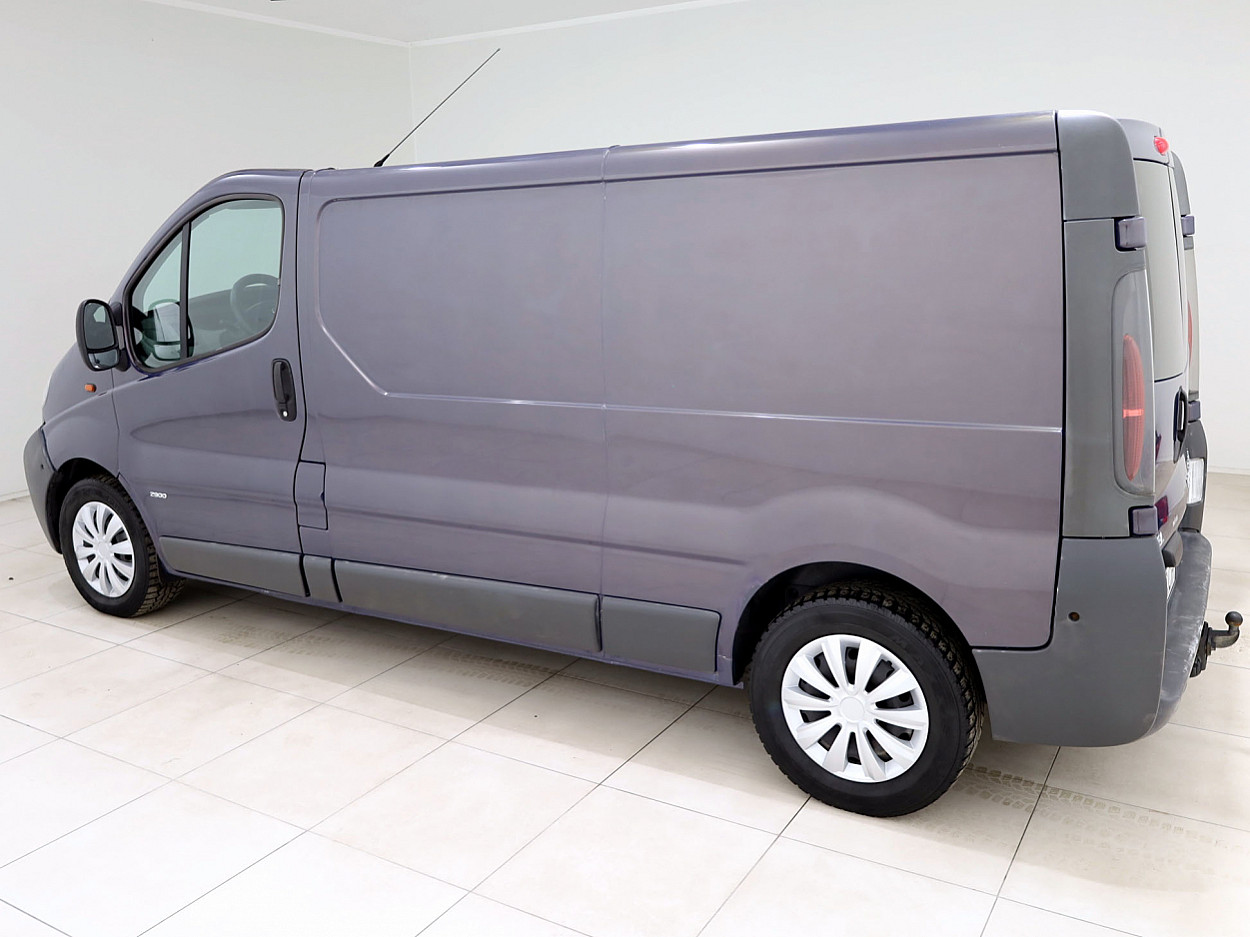 Opel Vivaro Van Long 2.5 CDTi 99 kW - Photo 4