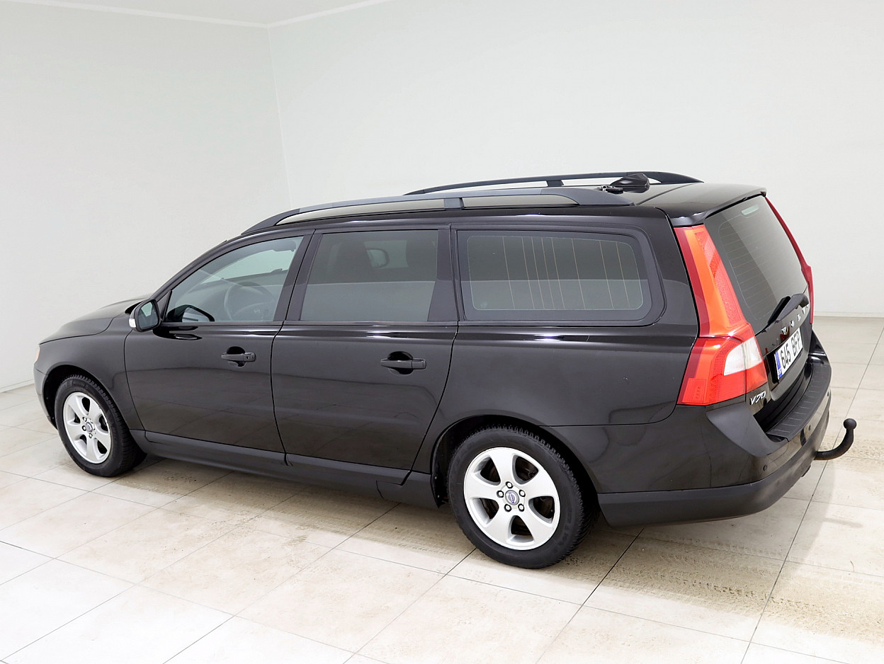 Volvo V70 Momentum 2.0 107 kW - Photo 4