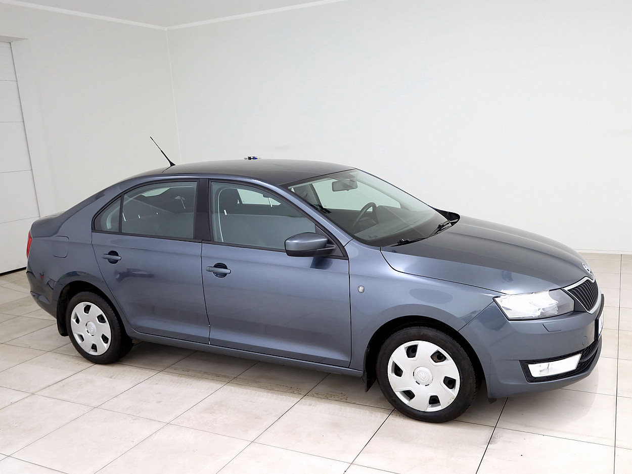 Skoda Rapid Comfortline 1.2 63 kW - Photo 1