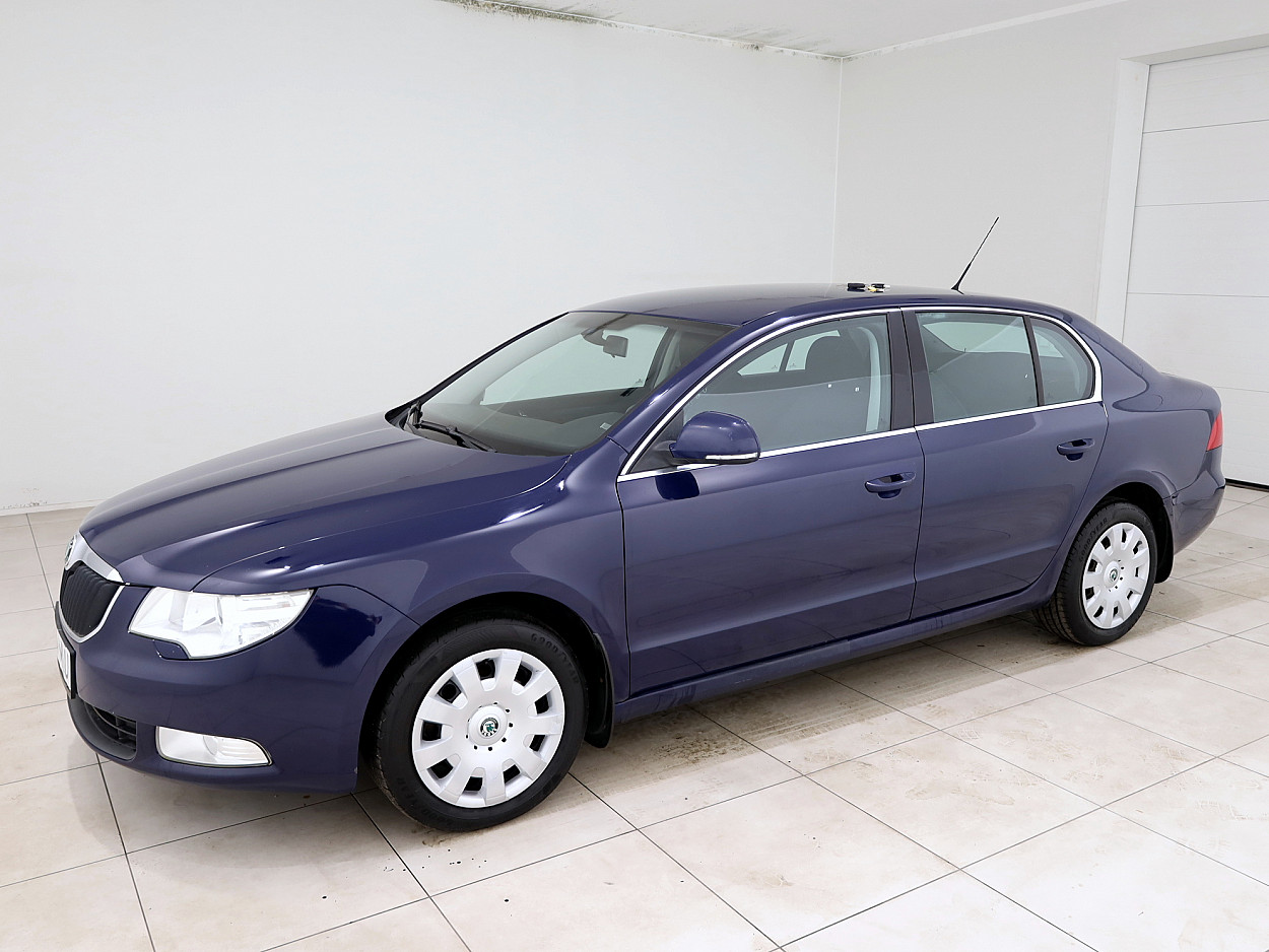 Skoda Superb Comfortline 1.8 118 kW - Photo 2