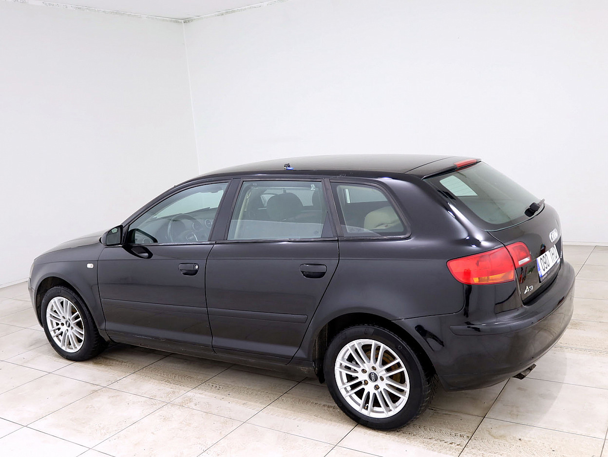 Audi A3 Sportback ATM 2.0 TDI 103 kW - Photo 4