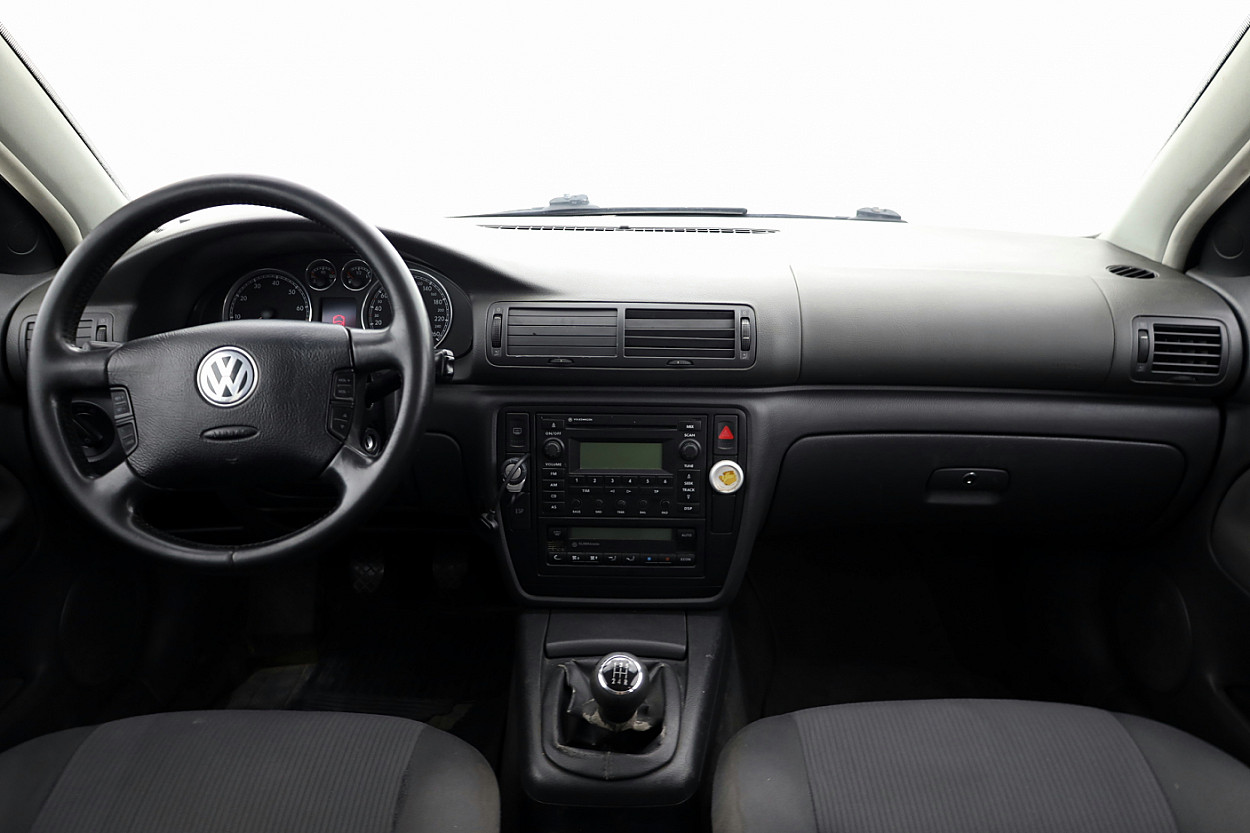Volkswagen Passat Comfortline LPG 2.0 96 kW - Photo 5