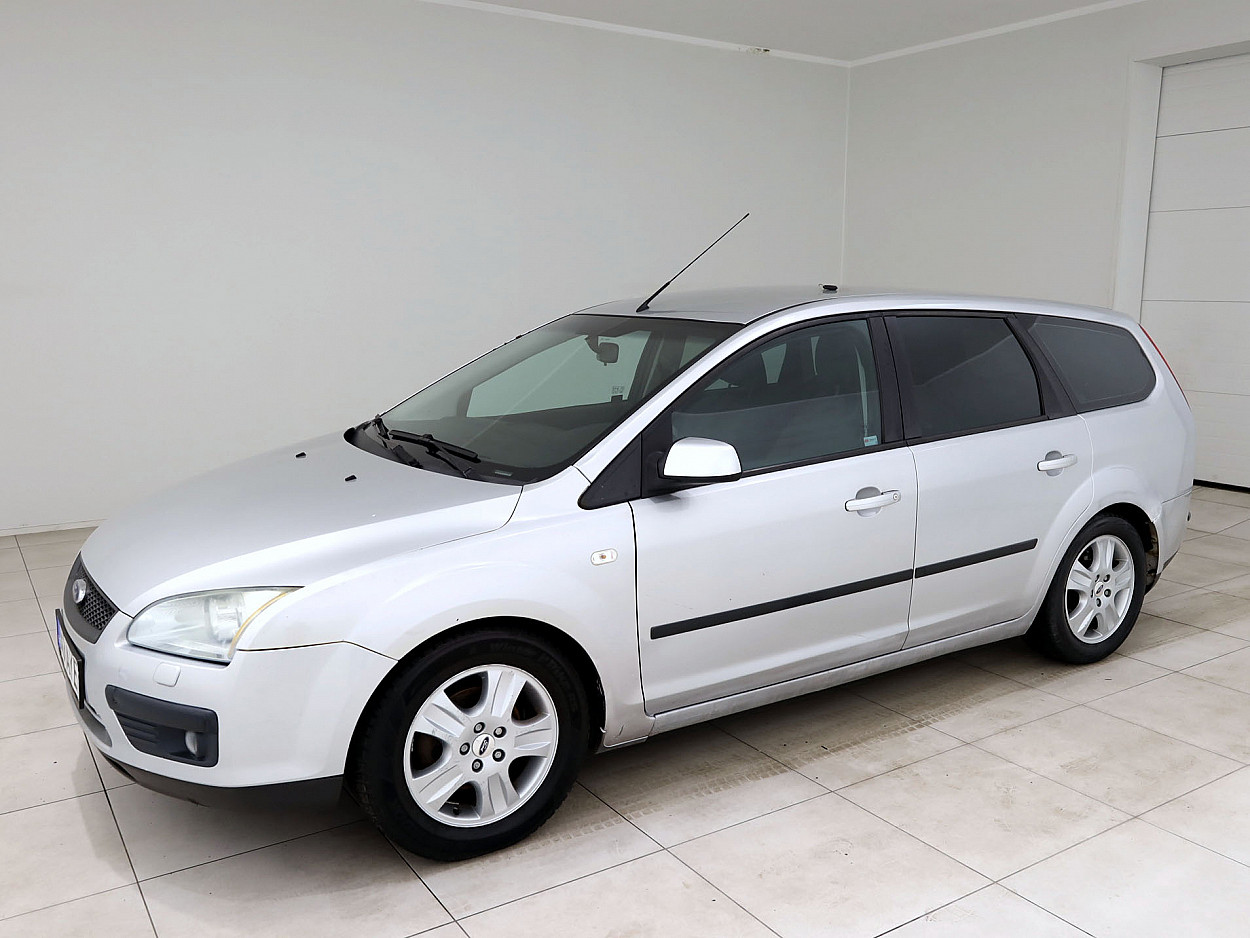 Ford Focus Turnier 1.6 TDCi 66 kW - Photo 2