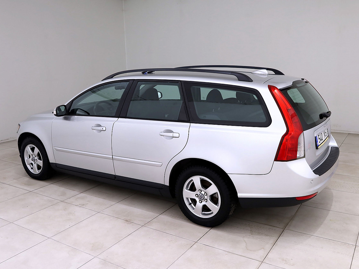 Volvo V50 Momentum Facelift 1.6 D4 80 kW - Photo 4