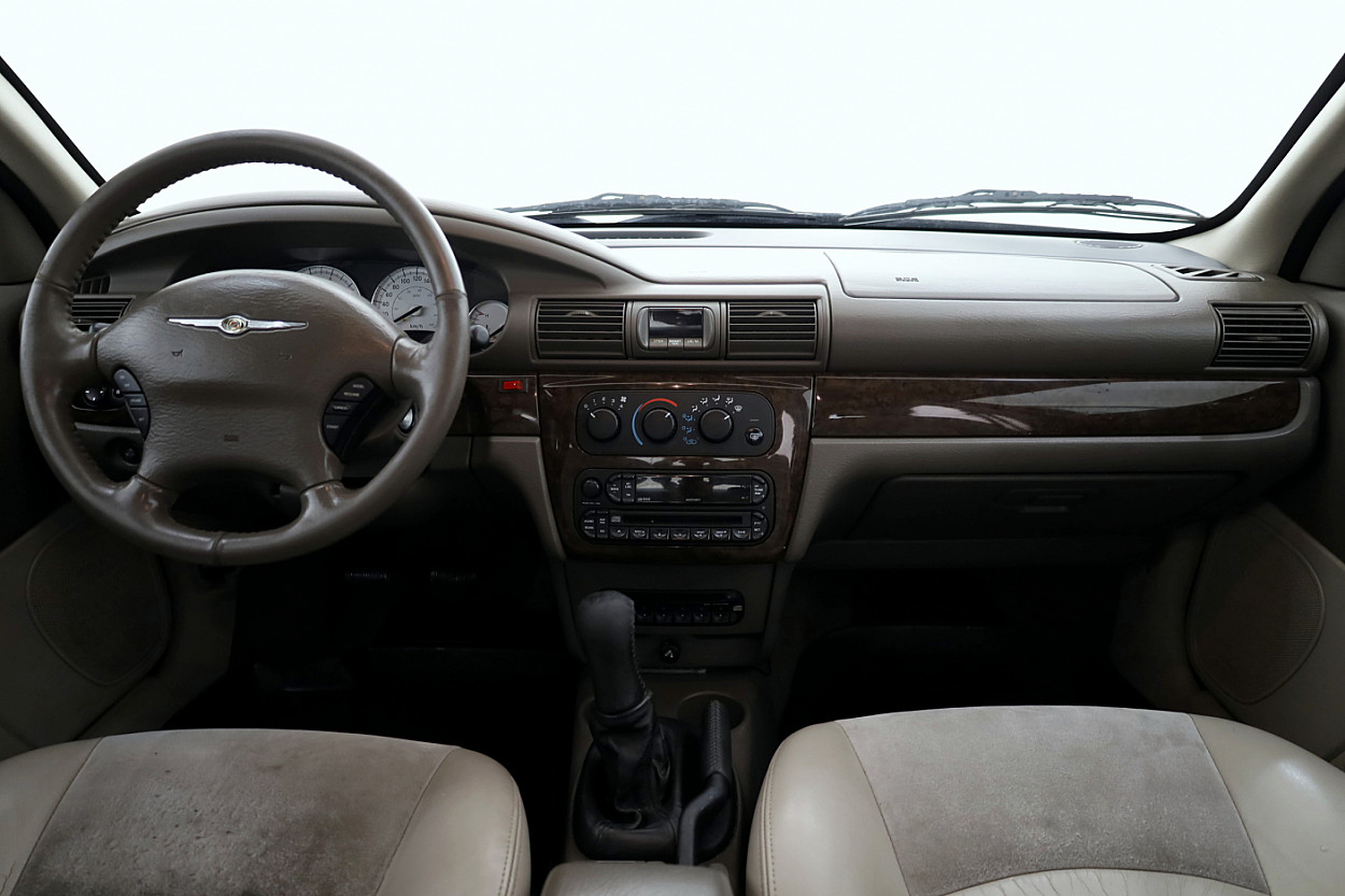 Chrysler Sebring Luxury Facelift 2.0 104 kW - Photo 5