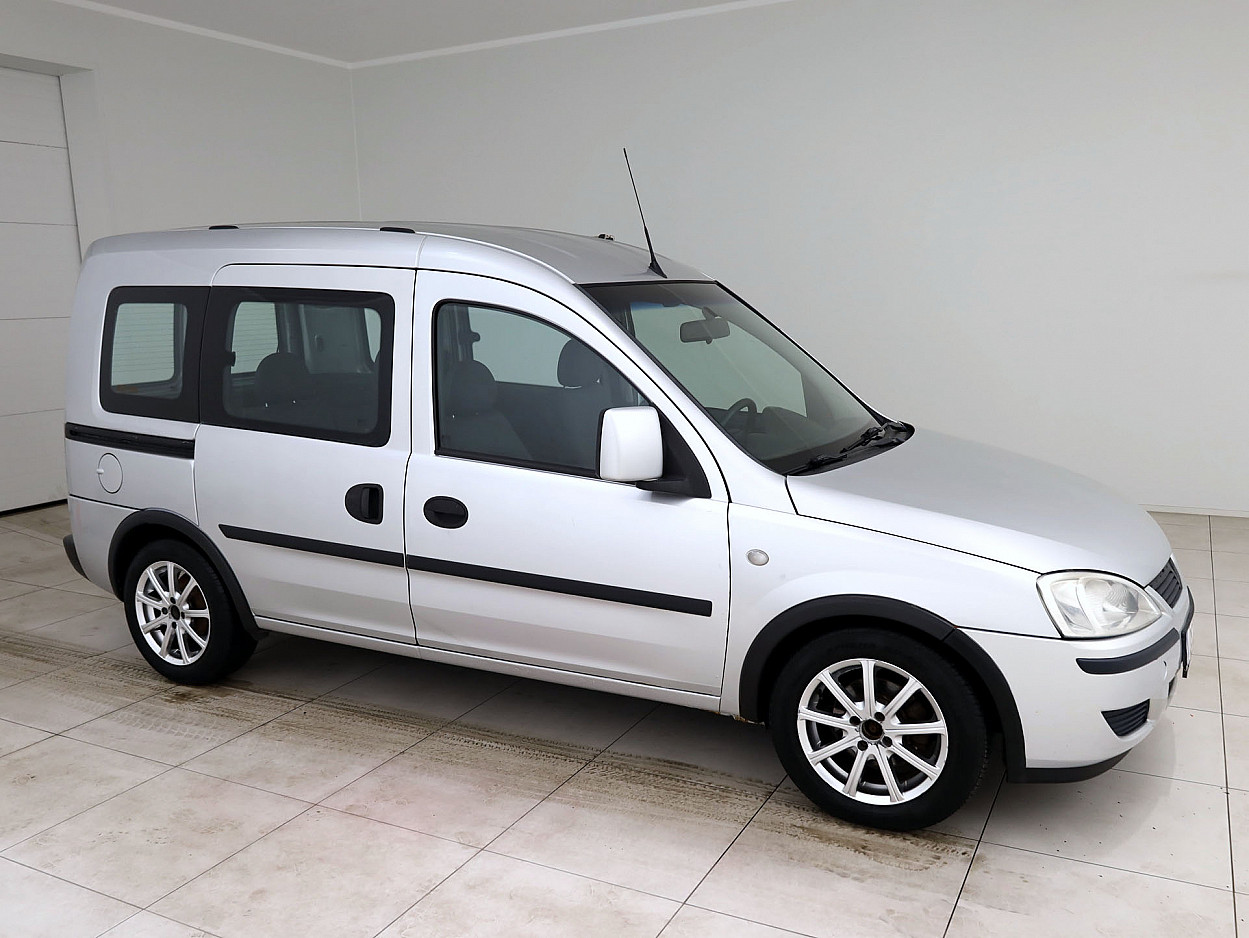 Opel Combo Kombi Passenger 1.2 CDTi 51 kW - Photo 1