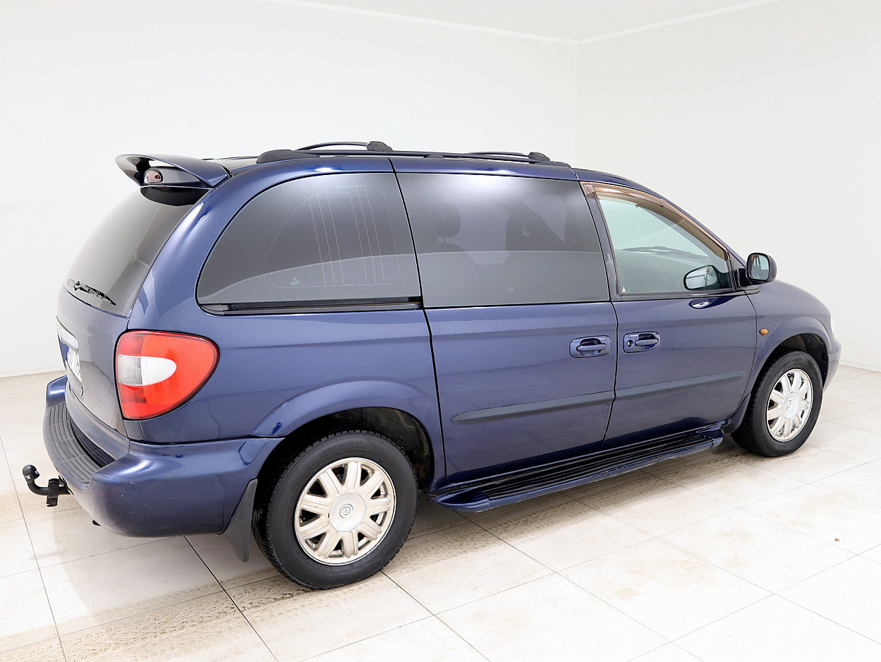 Chrysler Voyager Comfort 2.5 CRD 104 kW - Photo 3