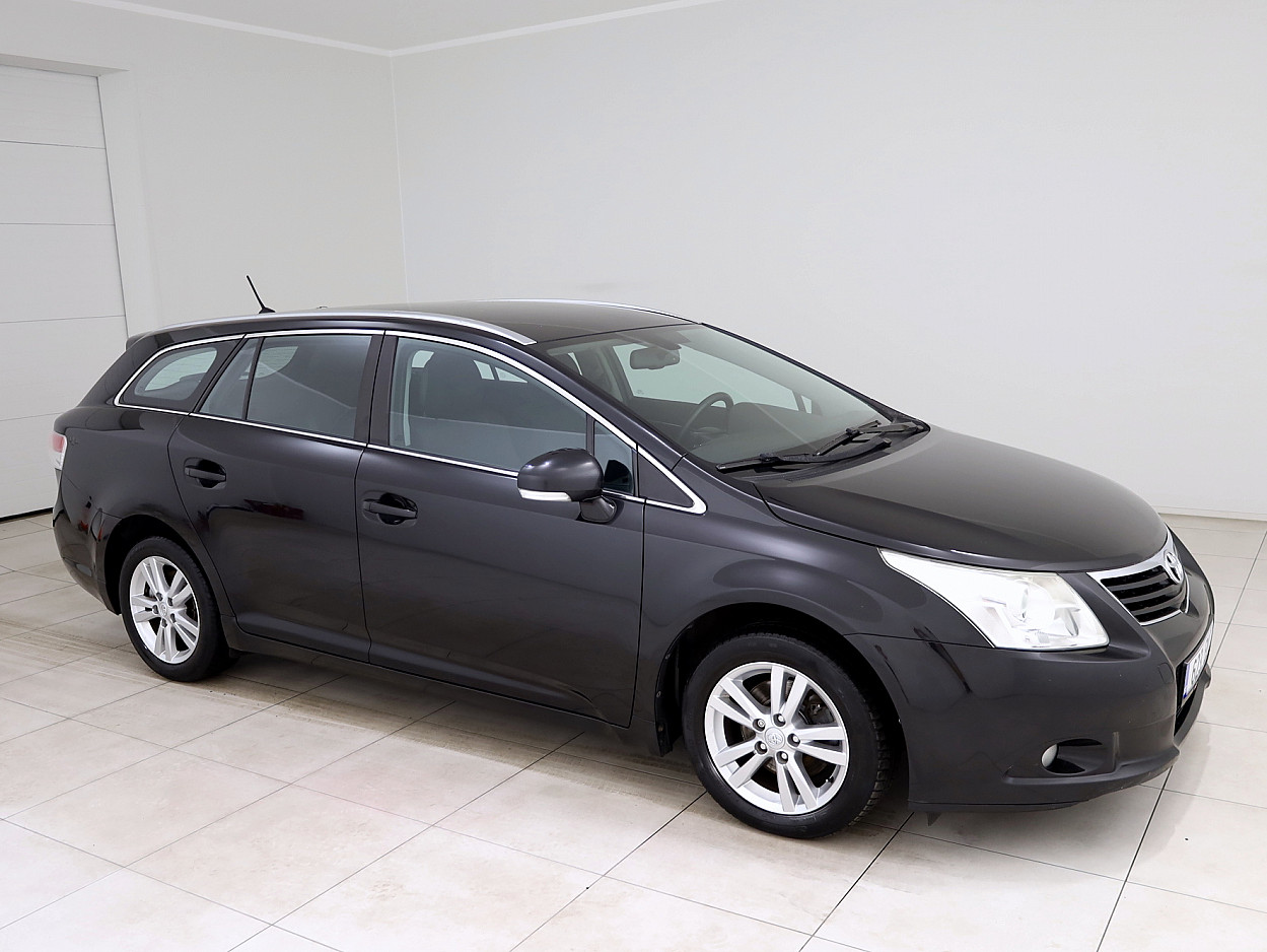 Toyota Avensis Linea Sol 1.8 108 kW - Photo 1