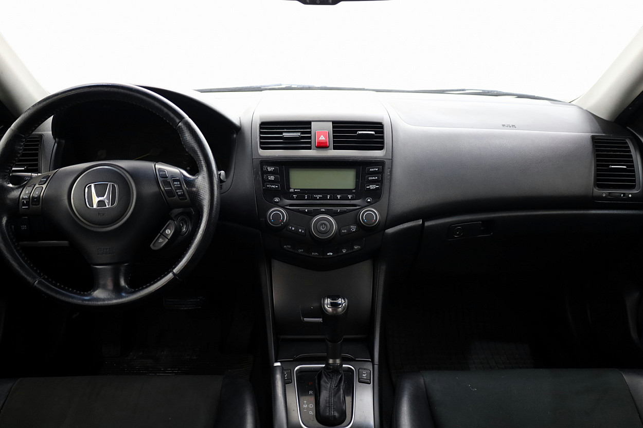 Honda Accord Facelift ATM 2.0 114 kW - Photo 5
