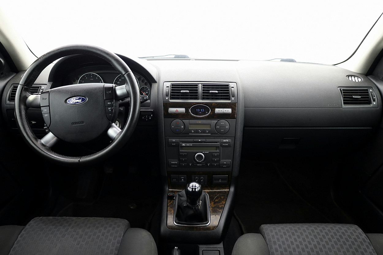 Ford Mondeo Facelift LPG 2.0 107 kW - Photo 5