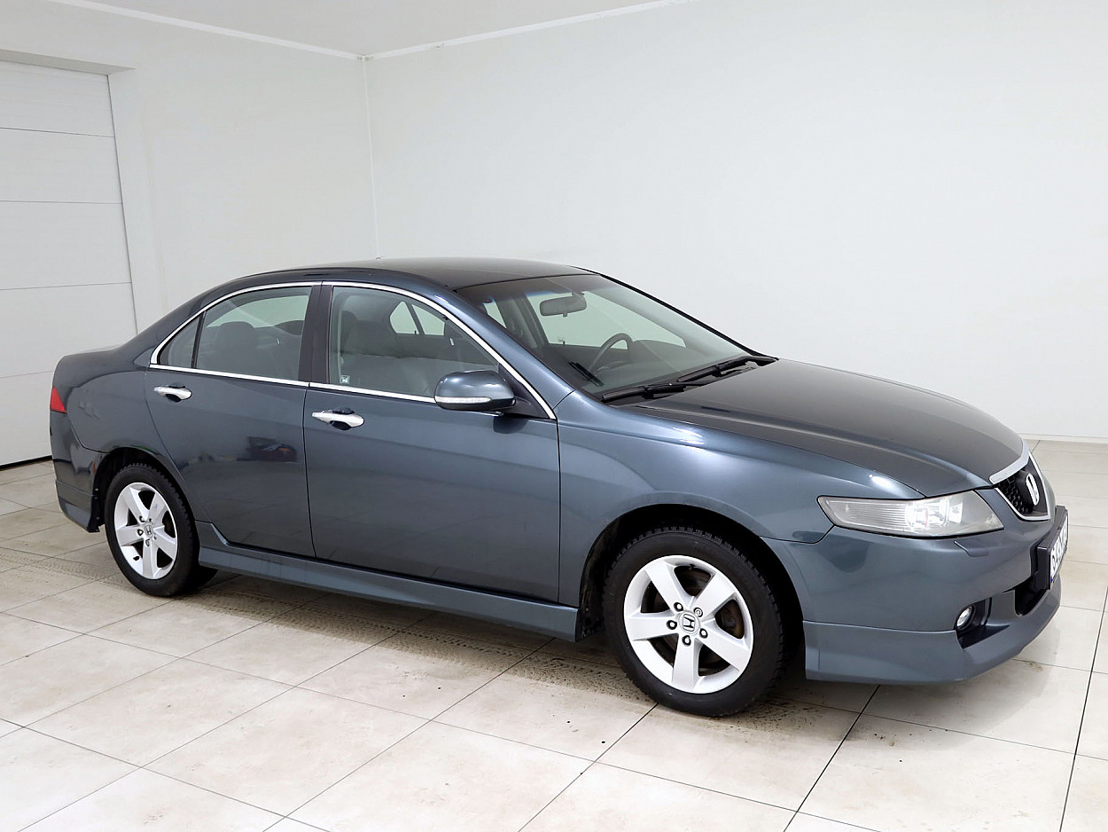 Honda Accord Type-S ATM 2.0 114 kW - Photo 1