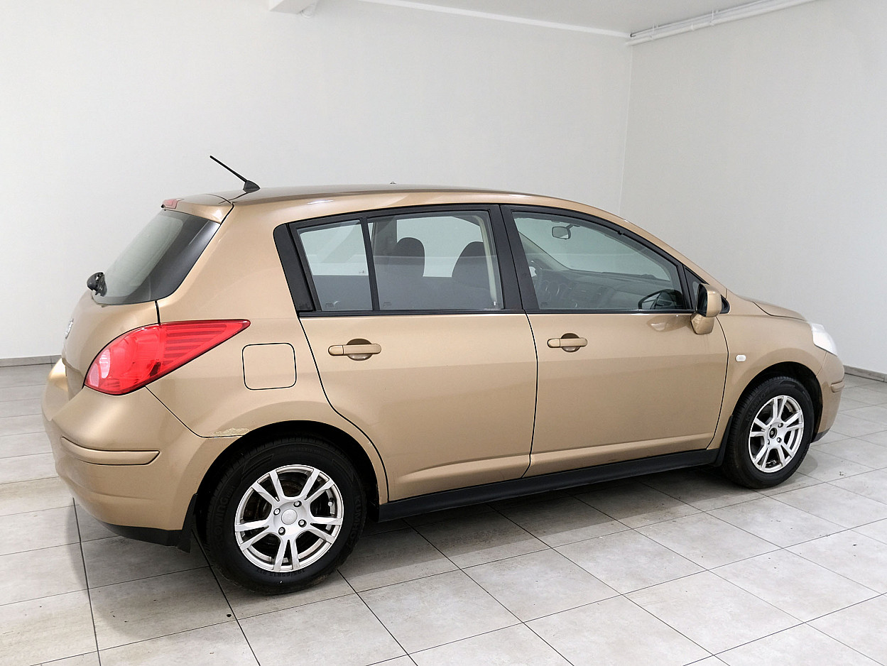 Nissan Tiida Elegance 1.6 81 kW - Photo 3