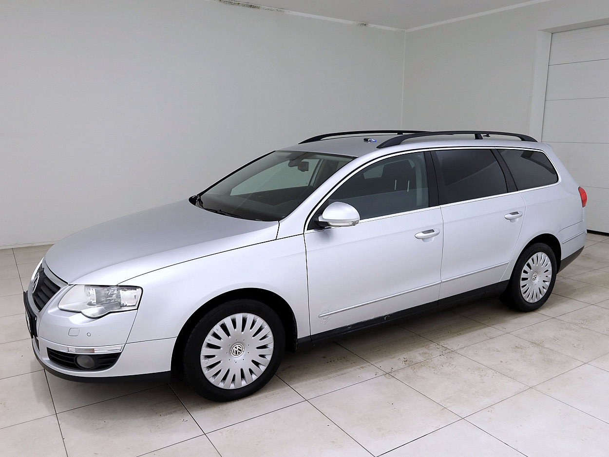 Volkswagen Passat Comforline ATM 2.0 TDI 103 kW - Photo 2