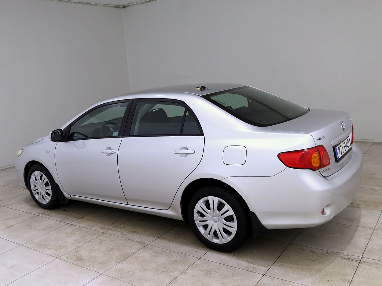 Toyota Corolla Linea Sol ATM 1.6 91 kW - Photo 4