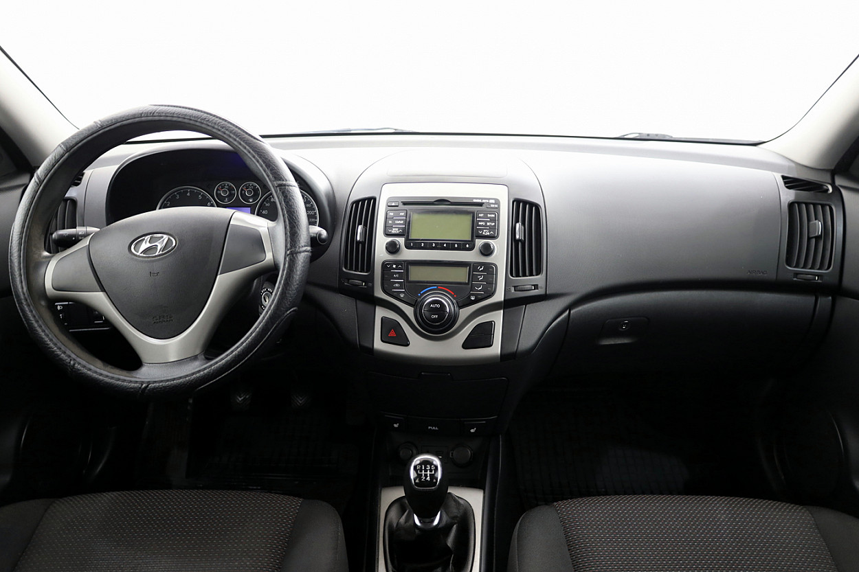 Hyundai i30 Elegance Facelift 1.4 80 kW - Photo 5
