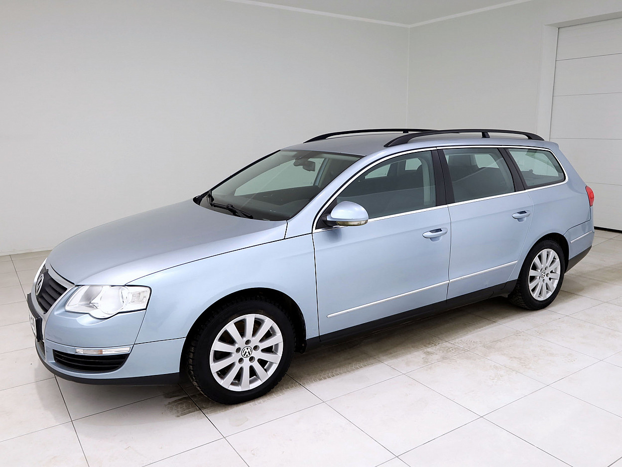 Volkswagen Passat Variant Comfortline 1.6 85 kW - Photo 2