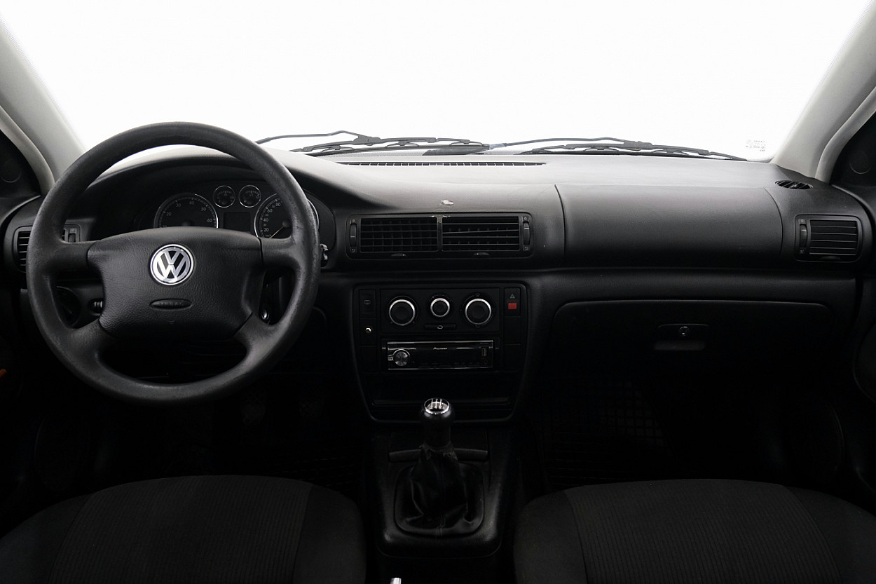 Volkswagen Passat Comfortline Facelift 2.0 85 kW - Photo 5