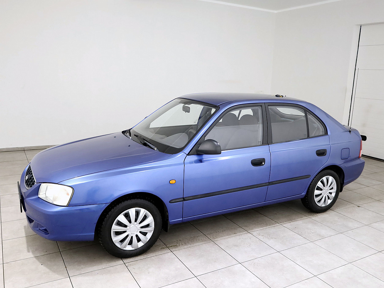 Hyundai Accent City 1.3 63 kW - Photo 2