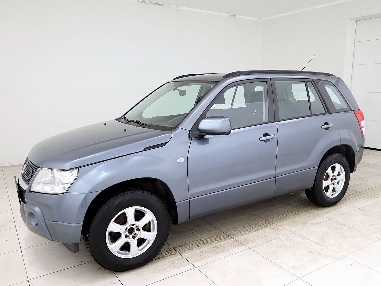 Suzuki Grand Vitara Comfort 4x4 2.0 103 kW - Photo 2