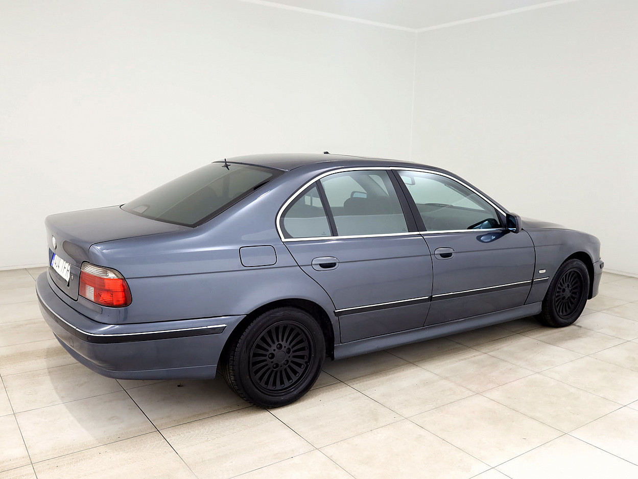 BMW 530 Executive ATM 2.9 D 135 kW - Photo 3