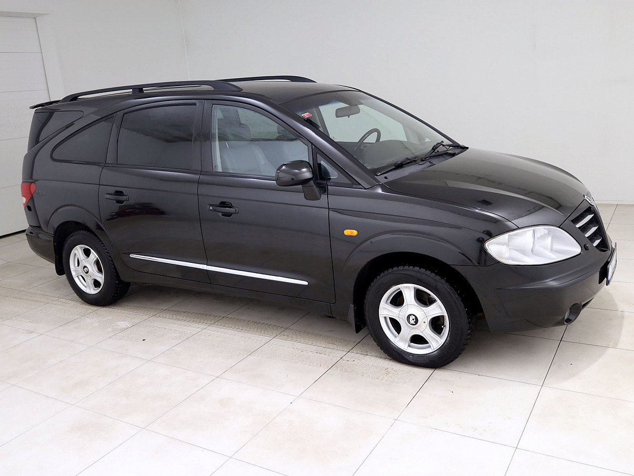 SsangYong Rodius Luxury ATM 2.7 XDi 121 kW - Photo 1