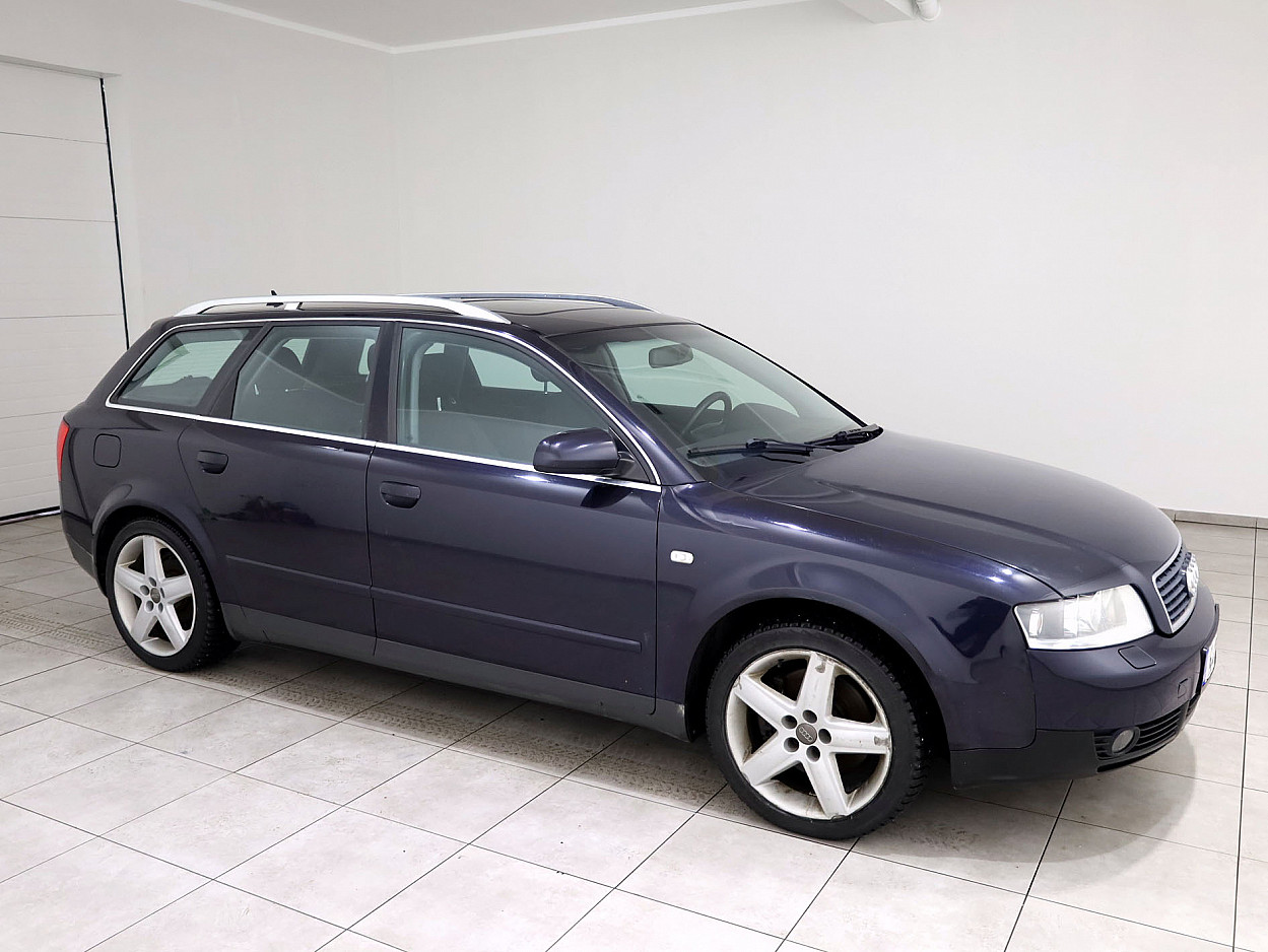 Audi A4 Avant Comfortline ATM 2.5 TDI 120 kW - Photo 1