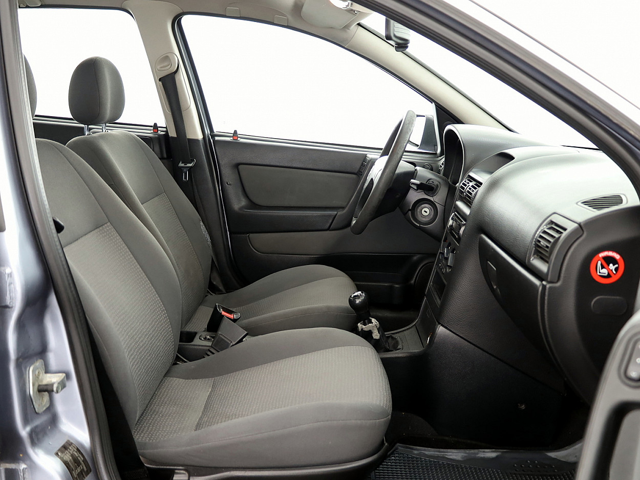Opel Astra Elegance 1.6 76kW