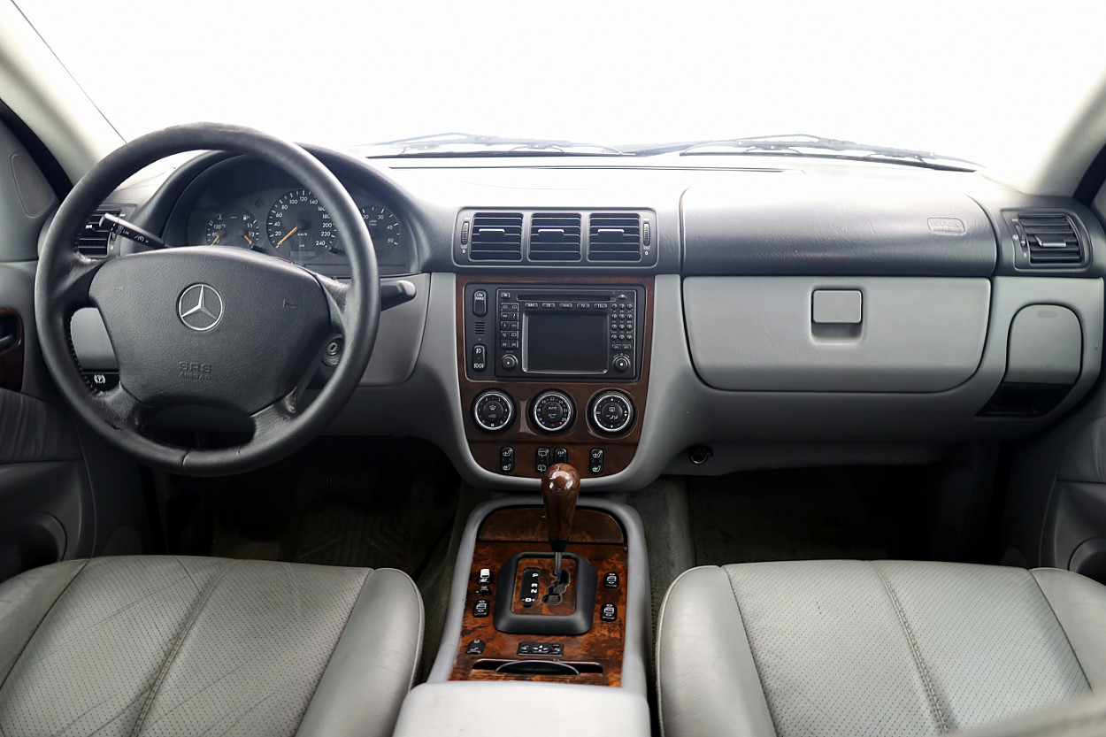 Mercedes-Benz ML 400 Luxury Facelift ATM 4.0 TDI 184 kW - Photo 5