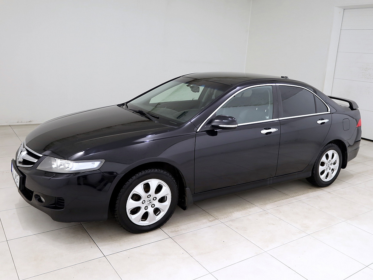 Honda Accord Elegance Facelift ATM 2.0 114 kW - Photo 2