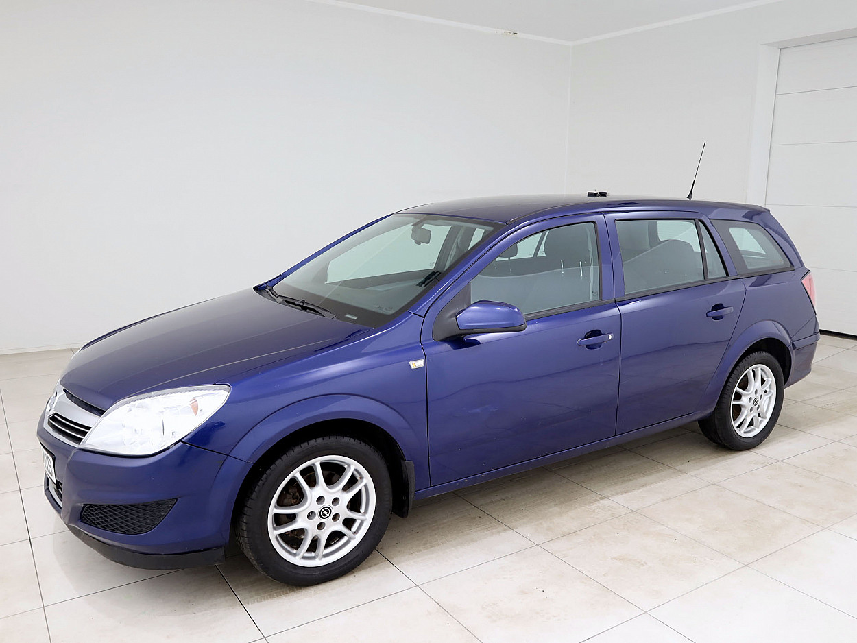 Opel Astra Elegance Facelift 1.6 85 kW - Photo 2