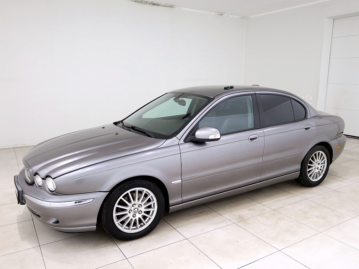 Jaguar X-Type Luxury Facelift ATM 2.2 D 107 kW - Photo 2