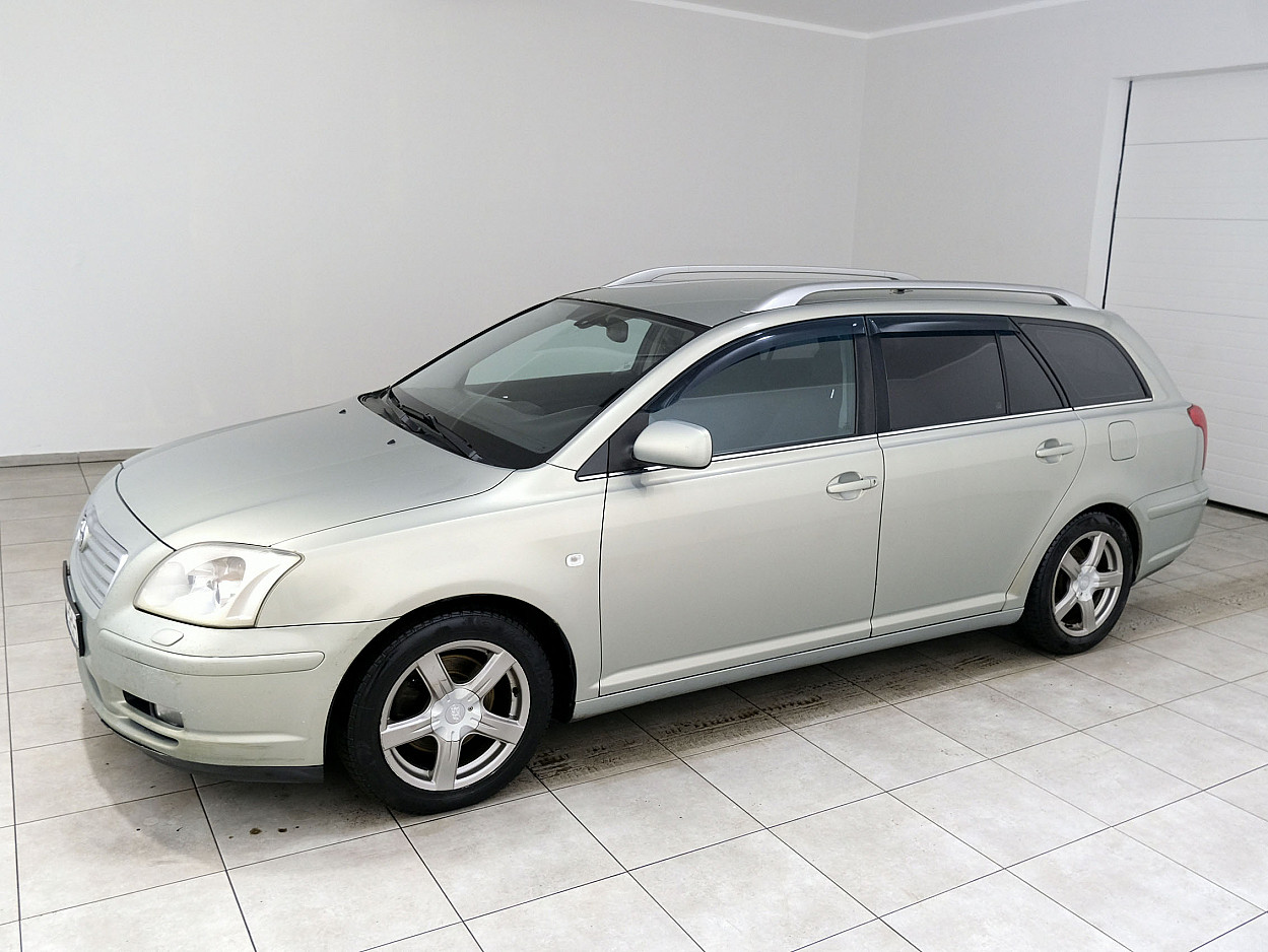 Toyota Avensis Linea Sol 2.2 D-4D 110 kW - Photo 2