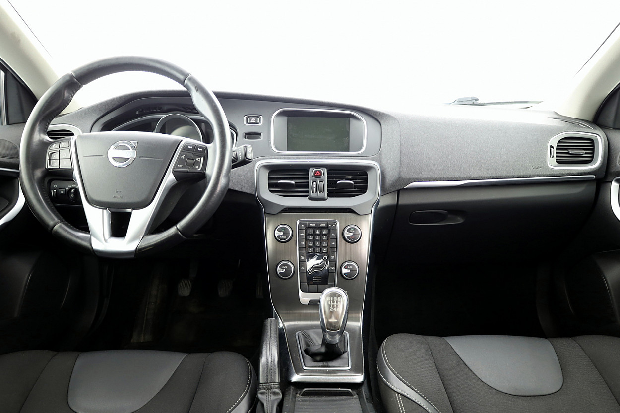 Volvo V40 Momemtum 1.6 D4 84kW