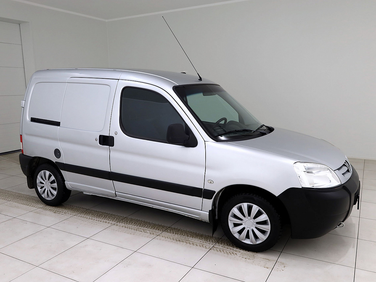 Peugeot Partner Van Facelift 1.4 55 kW - Photo 1