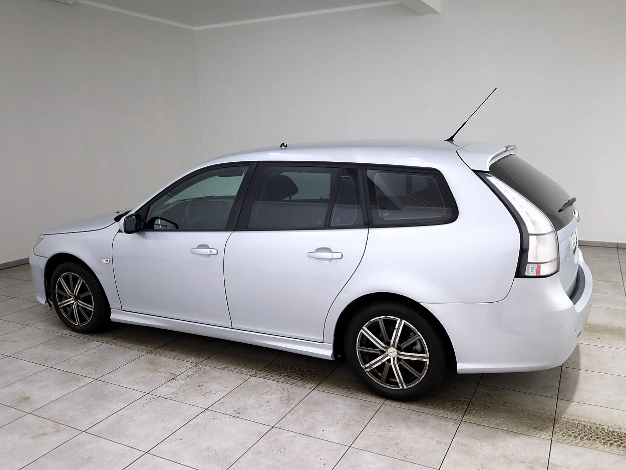 Saab 9-3 Vector 2.0 110 kW - Photo 4