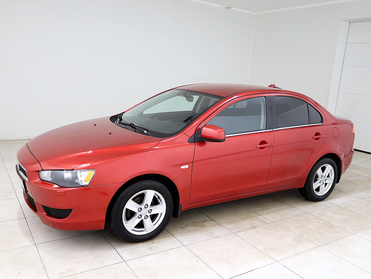 Mitsubishi Lancer Elegance 1.5 80 kW - Photo 2