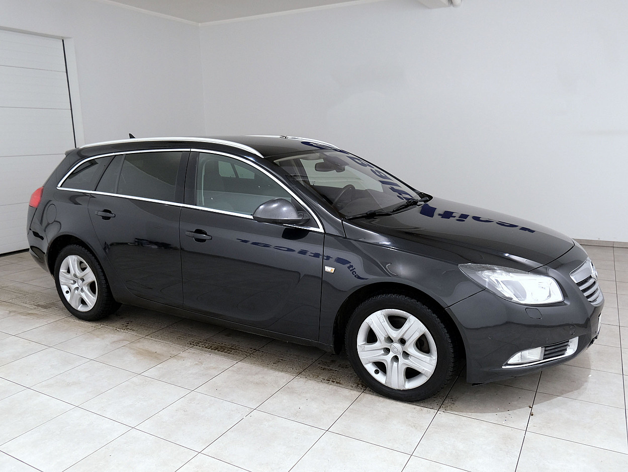 Opel Insignia Sports Tourer ATM 2.0 CDTi 118 kW - Photo 1